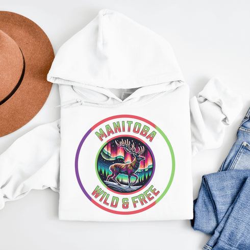 Stay connected to the wild with our Manitoba – Wild & Free hoodie, featuring a majestic deer standing under the vibrant northern lights.
